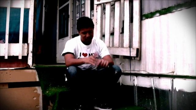 Her Love Adrian R. (official video) смотреть онлайн