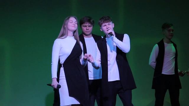 Эстрадный ансамбль " Карусель" - Ниточка смотреть онлайн