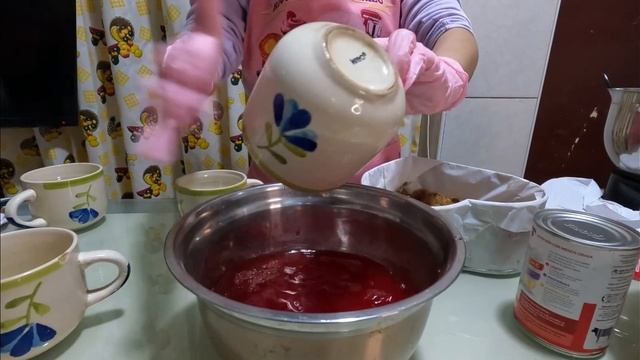 Carlota de Fresa Tipo Cheesecake, Sin Horno, Con Gelatina, Con Galleta y Grageas🍰🍓😋 смотреть онлайн