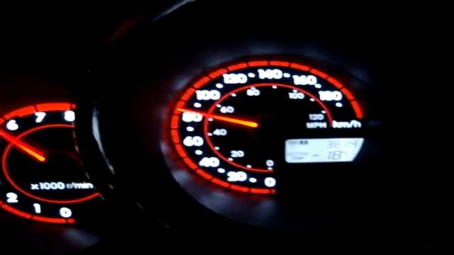 Toyota Matrix acceleration 0-130 km/h смотреть онлайн