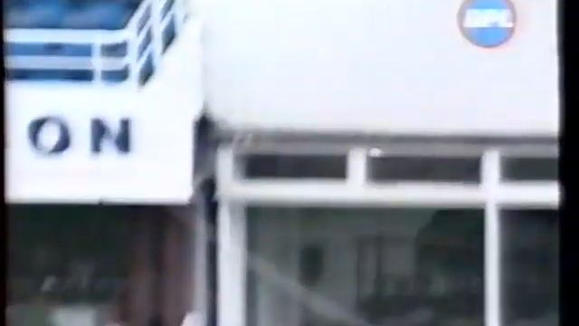 GAME 7 England V Pakistan At Leeds 17 Jun 01