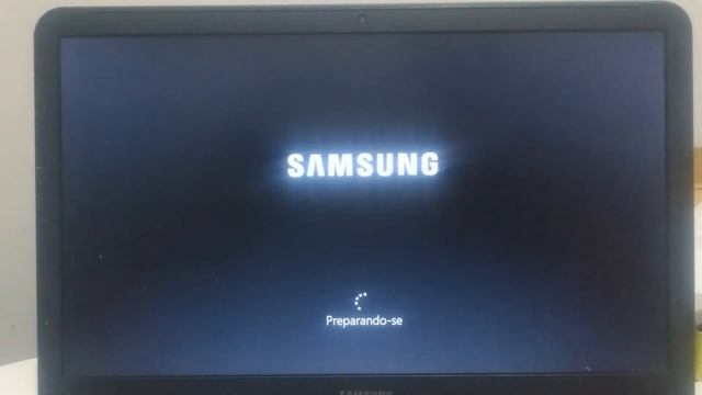 Instalando Windows 10 notebook Samsung смотреть онлайн