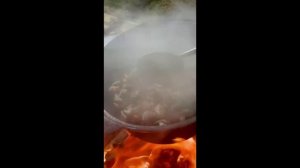 ПРАВИЛЬНЫЙ ЛАГМАН СО СВИНИНОЙ В КАЗАНЕ НА КОСТРЕ