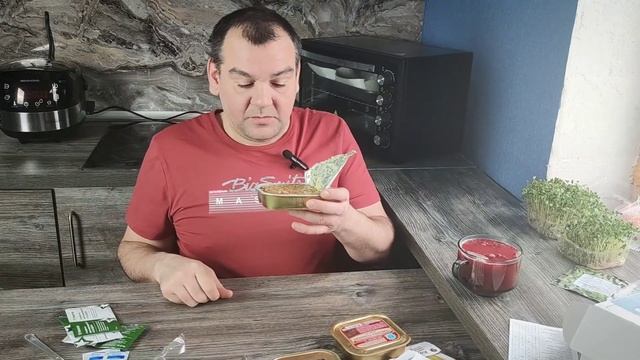 Открываю и пробую сухой паёк для рыболовов и охотников смотреть онлайн