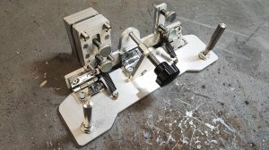 14 Приспособление для выведения спусков: обзор