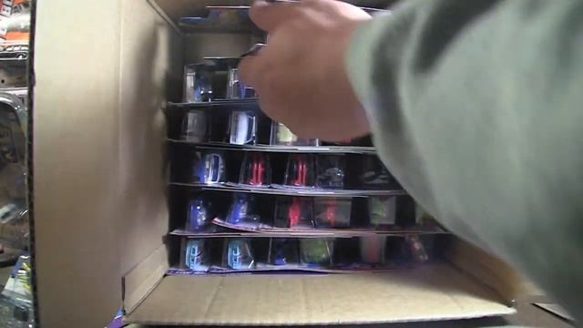 2013 HOT WHEELS Sealed D Case Unboxing : Nice Case! смотреть онлайн