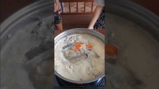 Thai Suki soup Fish dipping at Loei province | North eastern Thai food #shorts смотреть онлайн
