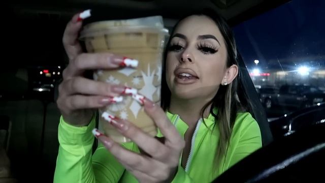 Trying Starbucks HOLIDAY 2020 Drinks!!! смотреть онлайн