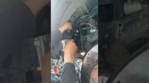 Ремонт гидравлической подвески   KDSS TOYOTA LAND CRUISER 200