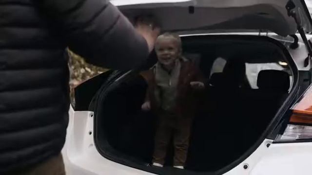 Nissan LEAF Interior, Cargo Space & Seating - Interview With LEAF Owners Camilla & Jan