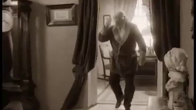 «Собачье сердце» Шариков приводит Псаки смотреть онлайн