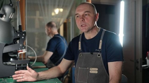 Batya Sokol | Кожевенная мастерская