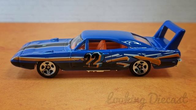 Hot Wheels 2000 Seeing 3-D Series Car opening смотреть онлайн