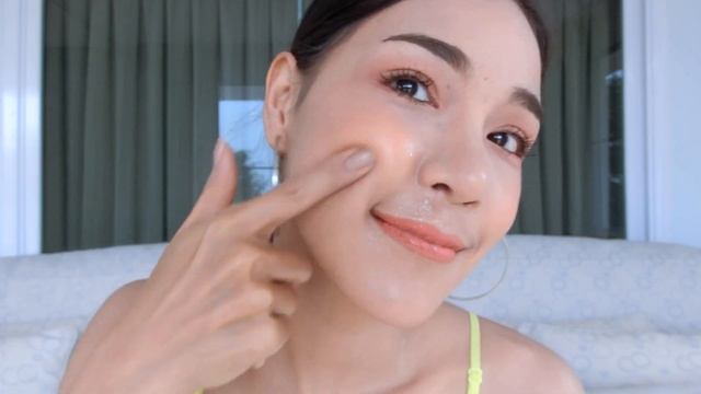 Lahmai GG Glow&Glorious Collagen SPF 50 PA+++ (061-5164635) смотреть онлайн