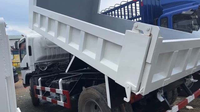 ISUZU 700P Used dump Truck in stock , ready to ship смотреть онлайн