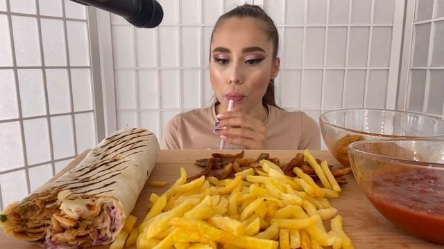 MUKBANG| ШАУРМА🥙| СЛЕЖУ ЗА БЫВШИМ🕵🏽♀️ смотреть онлайн