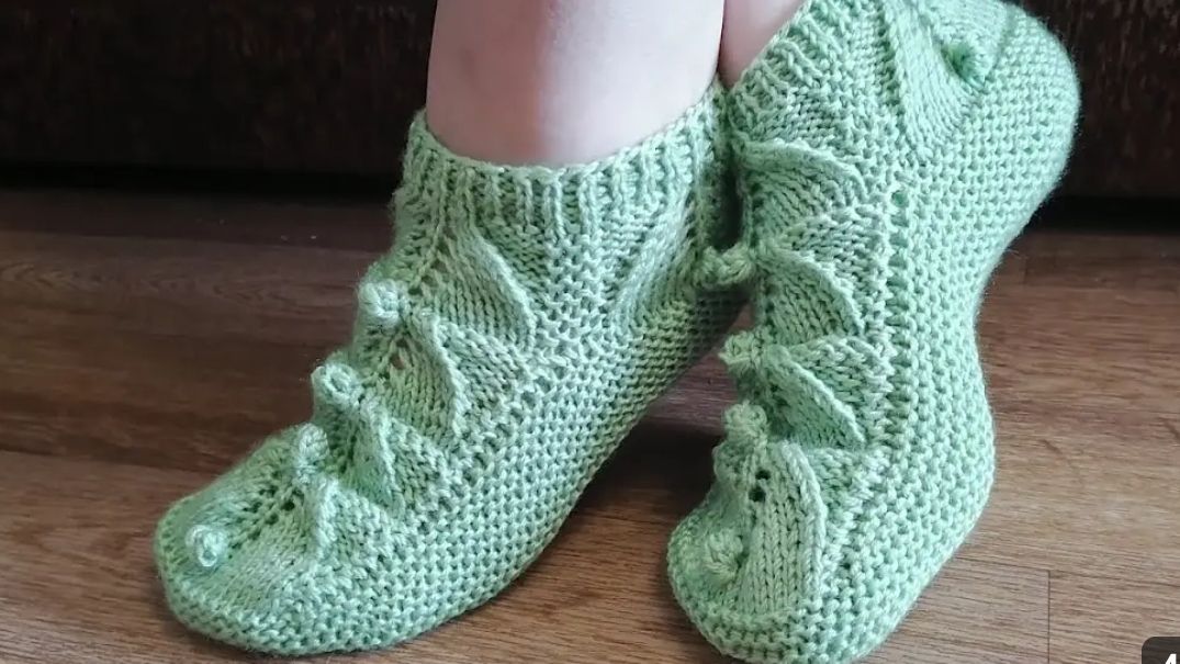 СЛЕДКИ СПИЦАМИ _ РАЗМЕР 37-39 _ ПОДРОБНЫЙ МАСТЕР КЛАСС смотреть онлайн