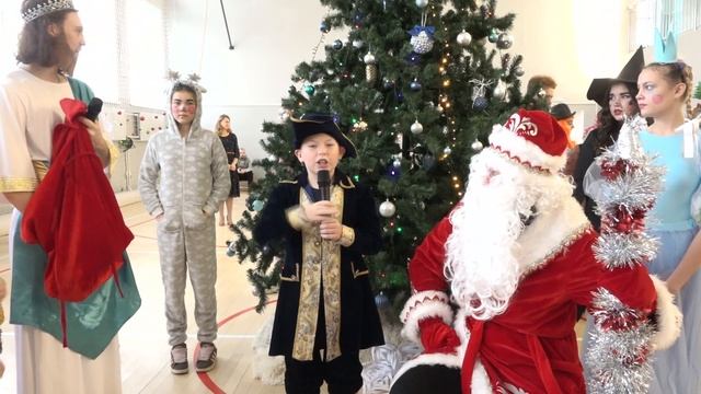 Елка главы в Успенской школе