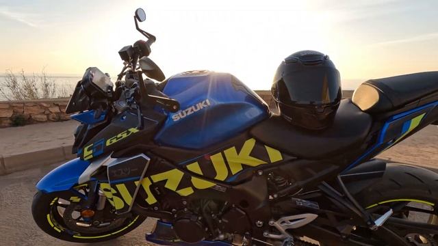 Suzuki GSX-S 950 Customized смотреть онлайн