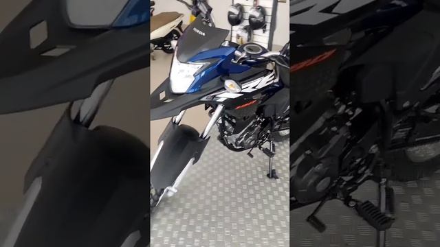 essa XRE 190 é uma nave não é 😉. #xre190 #motos смотреть онлайн