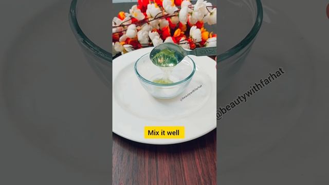 Milk cream for Korean glass skin 😍 skin whitening natural cream #ytshorts #shorts #shortvideo смотреть онлайн