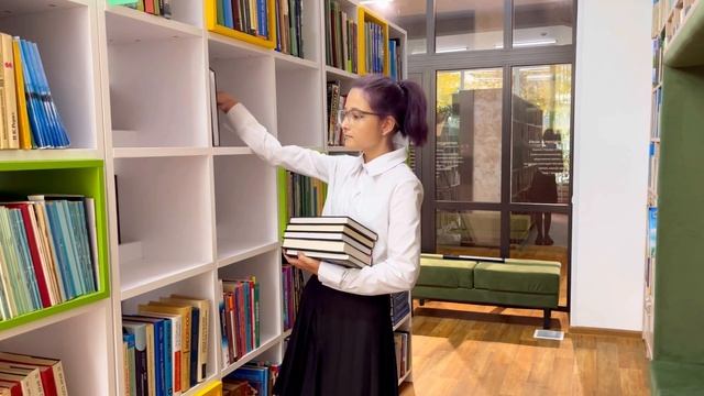 Группа " Крутые девчонки" - Школа время открытий смотреть онлайн