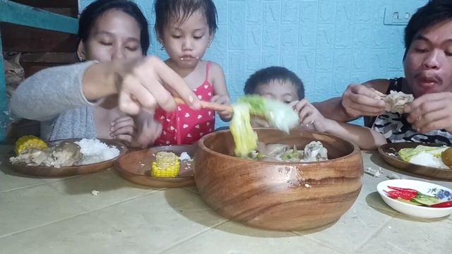 Nilagang pata Mukbang|Filipino food|family mukbang смотреть онлайн