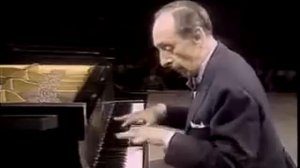 Александр Скрябин. Этюд 12 оп.8 Владимир Горовиц.
Vladimir Horowitz - Scriabin 12 Etudes Op.8 No.12