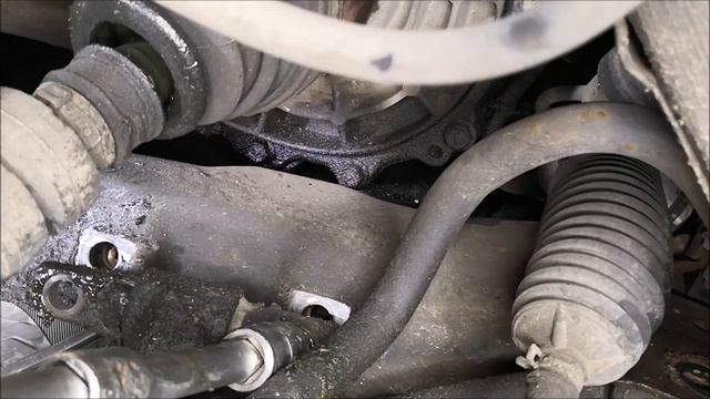Remplacement du triangle de suspension Nissan Qashqai 2007 à 2013 смотреть онлайн