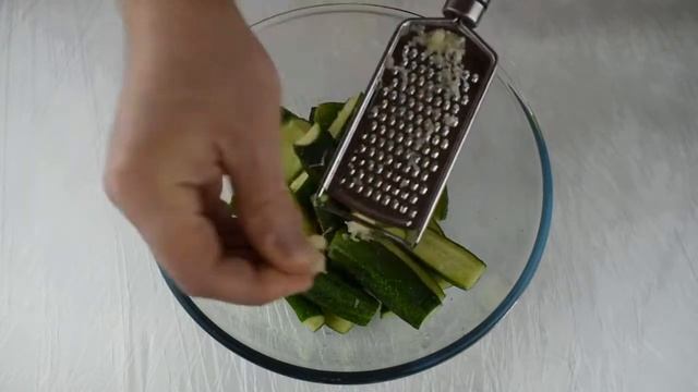 БЫСТРЫЕ МАЛОСОЛЬНЫЕ ОГУРЧИКИ. ЗАКУСКА ИЗ ОГУРЦОВ. смотреть онлайн