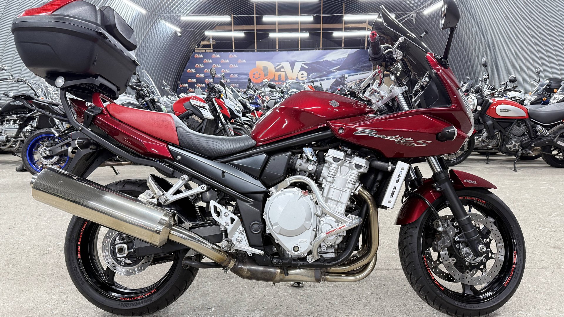 Обзор Suzuki GSF 1250SA Bandit |В НАЛИЧИИ| смотреть онлайн