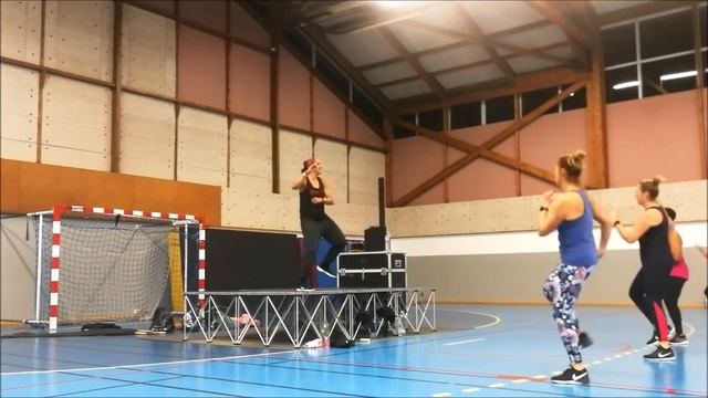 ZUMBA NADIE COMO TU Leslie Grace Feat. Fat Joe ZIN 55 смотреть онлайн