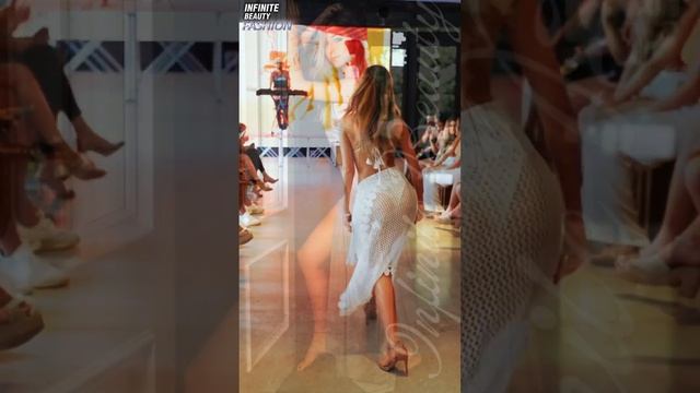 Beatriz Corbett: Fashion Model, Influencer & Instagram Sensation - Bio & Info смотреть онлайн