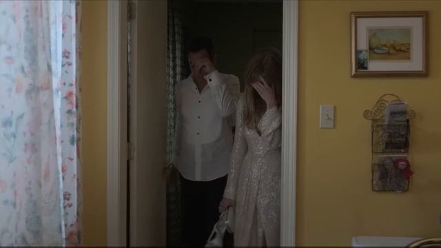 Why Does She Make a Valet Do This? | Movie Recap смотреть онлайн