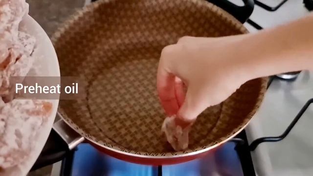 [SUB] Homemade Chicken Nuggets (Hoodie Hoo Nuggets with secret ingredient)Куриные наггетсы как в KF смотреть онлайн