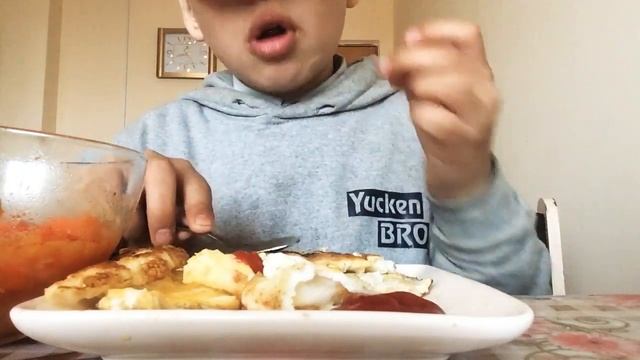 АСМР/\ИТИНГ😴ЖАРЕНЫЕ ЯЙЦЫ//😴ПОДПИШИТЕСЬ