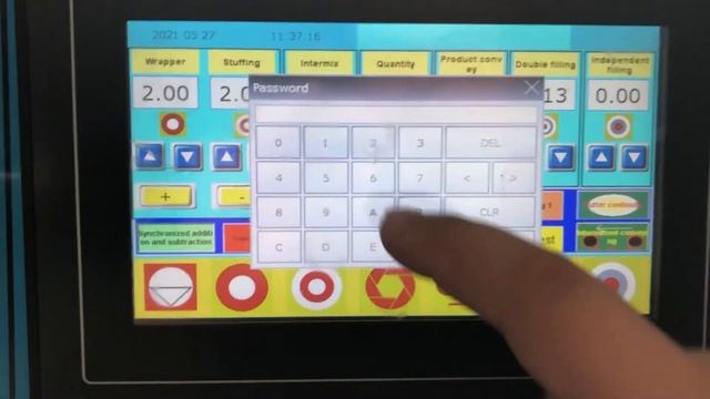 YC-400 Automatic Encrusting Machine: Cutter Delay Operation(long product) смотреть онлайн