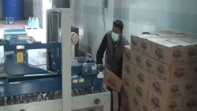 Копия видео "фасовка воды в стакани с роботом" смотреть онлайн
