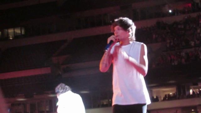 Happily - Lincoln FInancial FIeld 14.8.14 смотреть онлайн