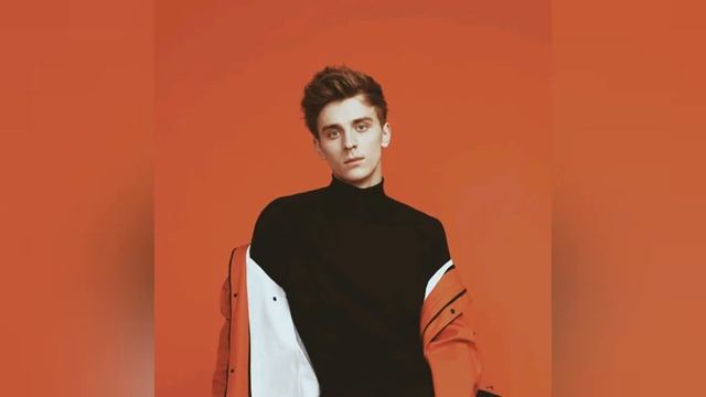 Влад А4-Каспер бой голосом гелия