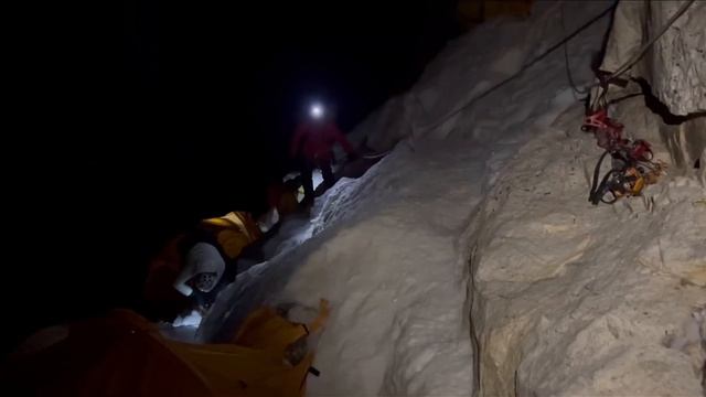 AmaDablam summit / Alpine Academy смотреть онлайн