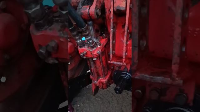 Помив і пофарбував навіску і гідробак Стан навіски трактора т 25 після 10 років роботи в полі смотреть онлайн