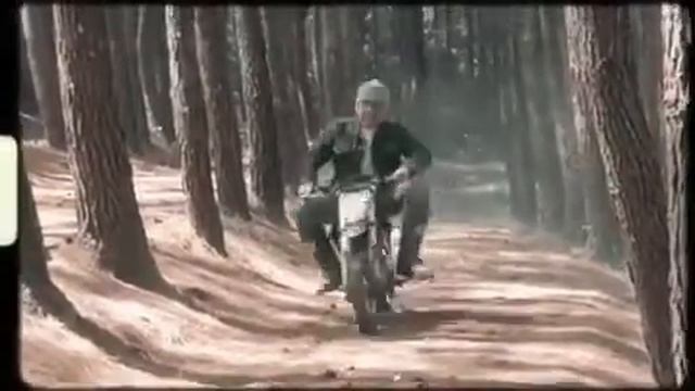Yz 125 dikejar SK 110 CC mini moto смотреть онлайн