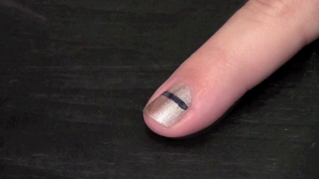 Reverse Square French Manicure смотреть онлайн