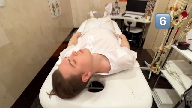 Выполняйте вместе с нами безопасные упражнения для шеи лежа на спине