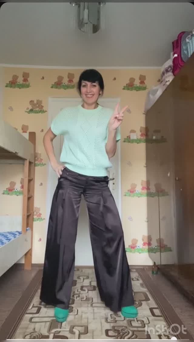 Танцорка 💃🏻 #танцы #танцорка #танцуй смотреть онлайн