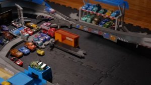 DISNEY CARS 3 ULTIMATE FLORIDA 500 SPEEDWAY RACE TRACK