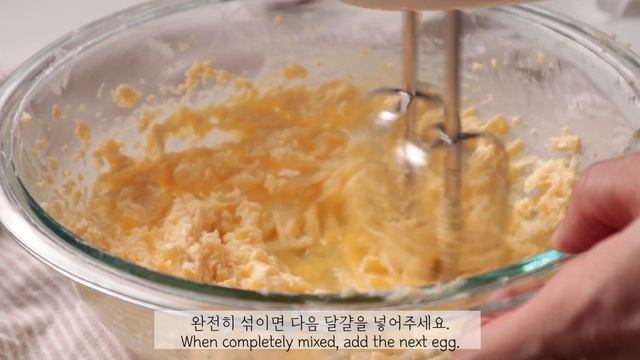ENG)🍋우유 없이도 부드럽고 촉촉한 레몬 파운드 케이크 Soft and moist lemon pound cake without milk. смотреть онлайн