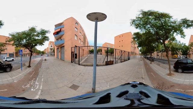 САМЫЕ ПЛОХИЕ РАЙОНЫ города АЛИКАНТЕ, Nou Alacant и Virgen del Carmen, видео 360, 4К смотреть онлайн