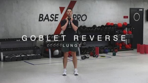 GOBLET REVERSE LUNGE/ ВЫпад назад с гантелью в Гоблет позиции